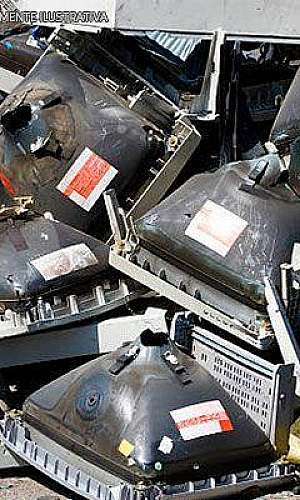 Empresas de descarte de lixo eletrônico