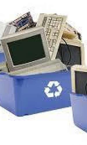 Reciclagem de monitor LCD